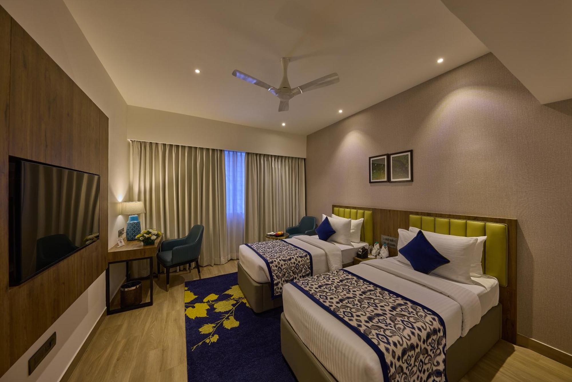 Grand Continent Hebbal A Sarovar Portico Affiliate Hotel Bangalore Exterior foto